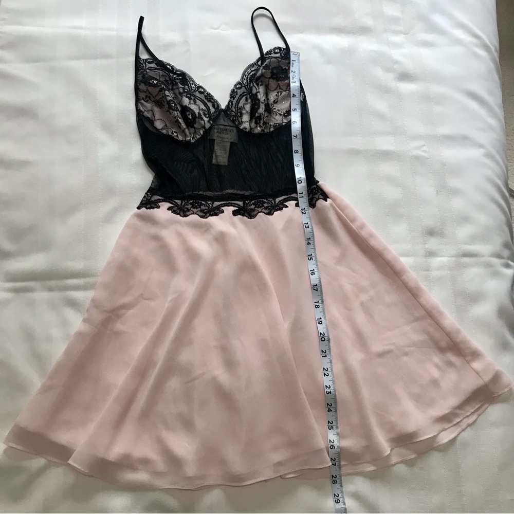 90"s Vintage Victoria’s Secret Collection Pink/Black Lace Mesh Babydoll Chemise - Picture 8 of 16